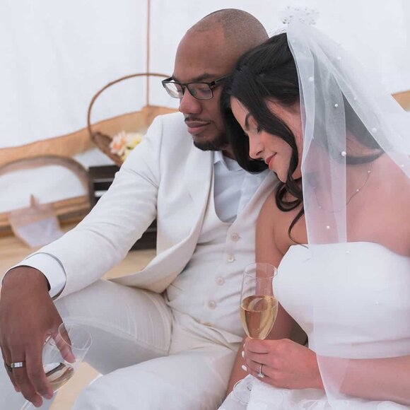 Pearl Bow Veil with Comb - Picture 1 of 1